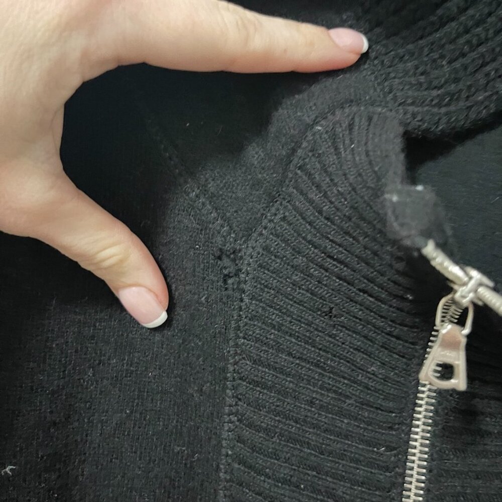 Valentino Black Knit Oversized Zip Sweater - Picture 4 of 9
